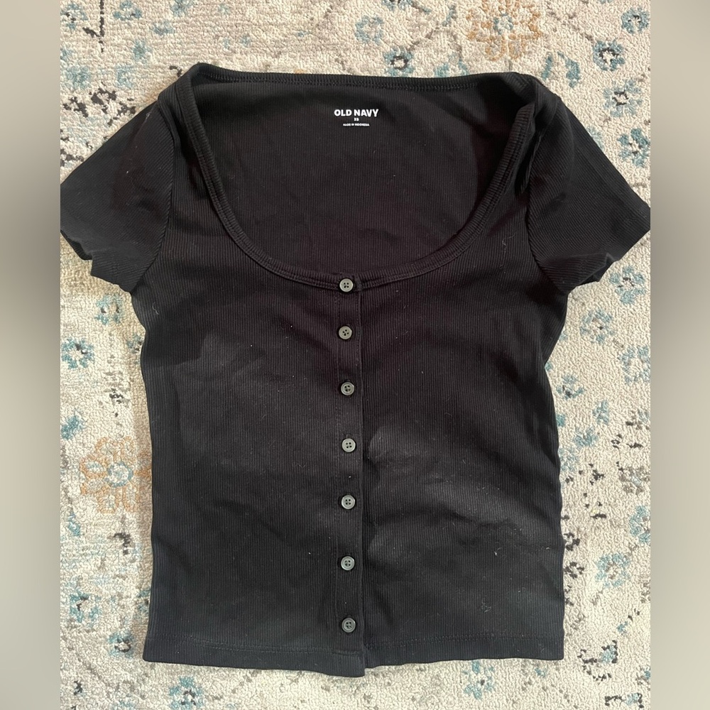 Old navy cropped button up top